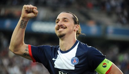 开云官网-“德甲冠军争夺激烈，尾声阶段火花四溅”，德甲冠军规则