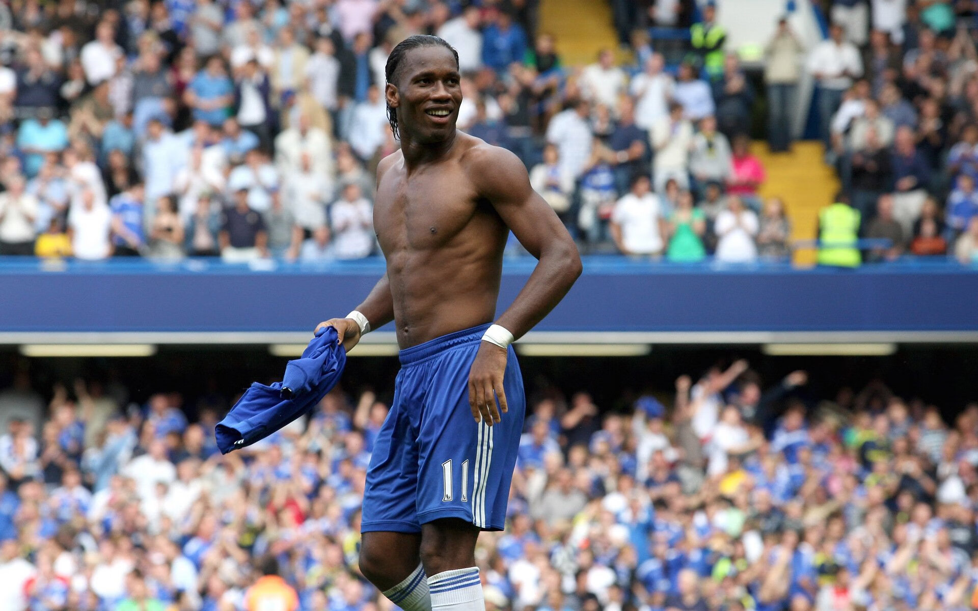 史上最激动人心“冠军决战”:全场燃爆的瞬间,冠军精彩