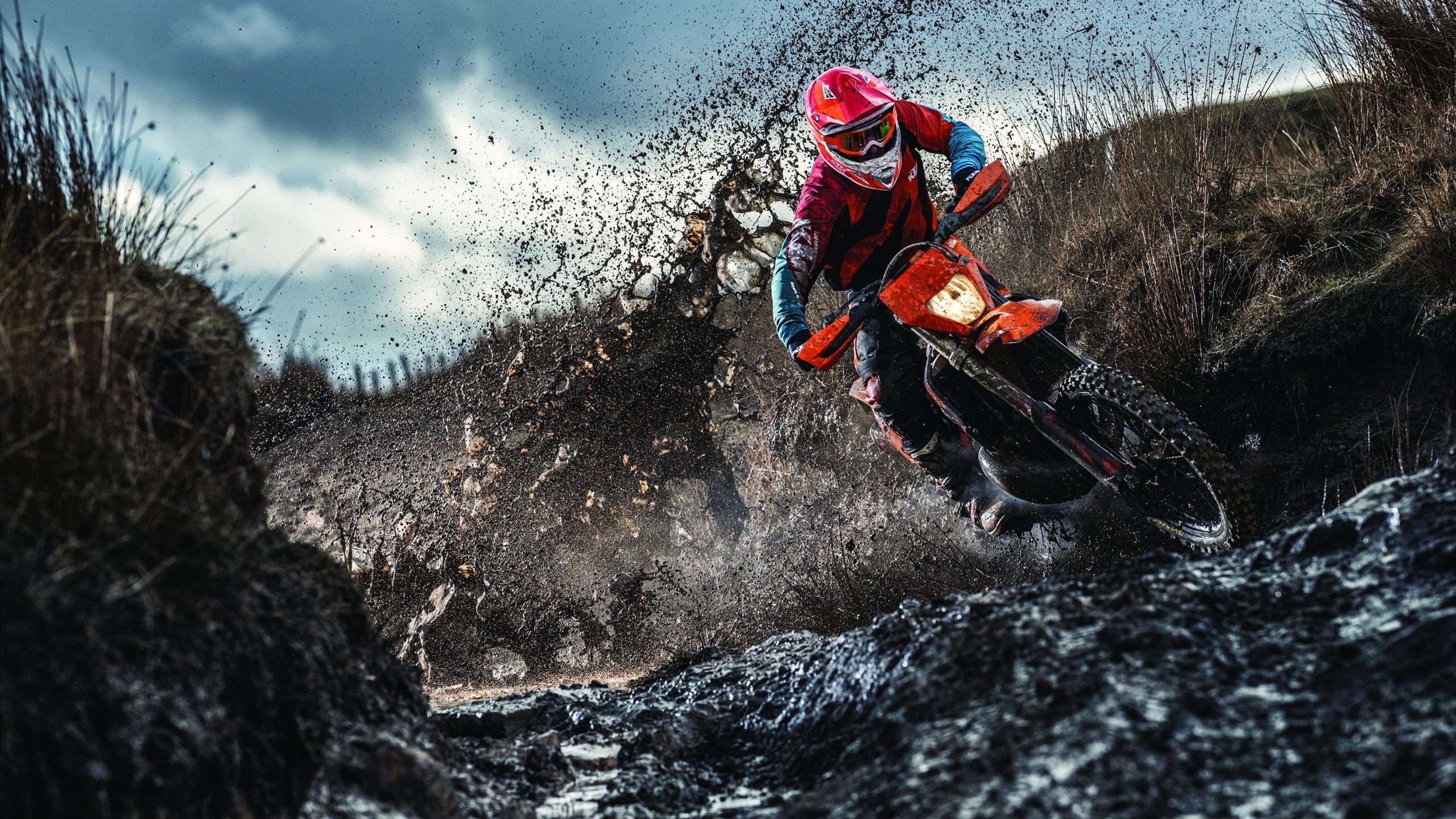 终场“绝杀神技”：点燃球迷心中永不熄灭的激情，终极对抗_球场